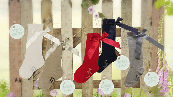 Pretty Originals Socks with Bows – Tan