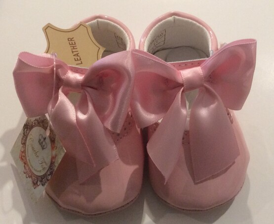 Leather Bow Pram Shoes by Couche Tot