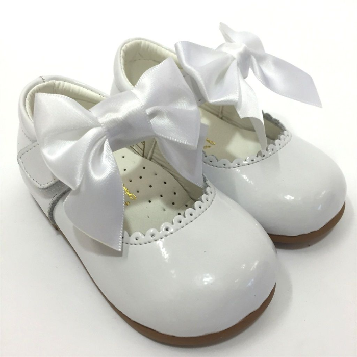 couche tot white Bow shoes
