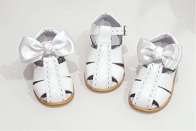 Spanish Bow Sandals – White – Leather