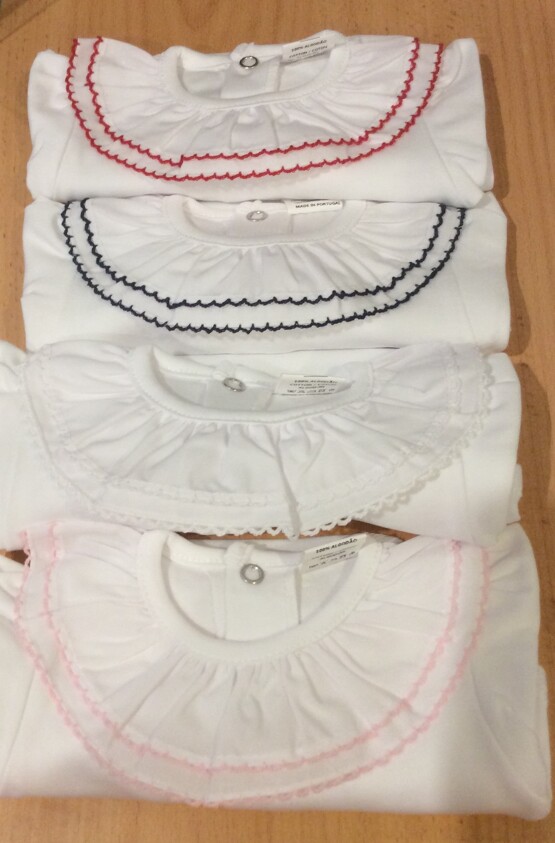 Beautiful Frill Collar Baby Vest / Body – All White Long Sleeve with pink detail