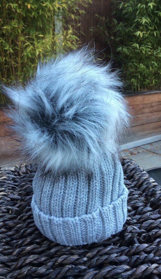 Pom Pom Faux Fur Hat – Grey